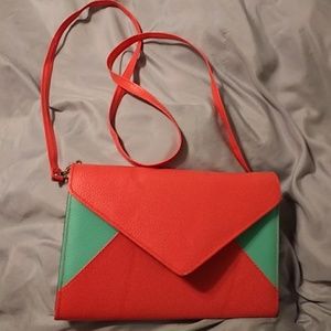 *NWOT**Crossbody purse.